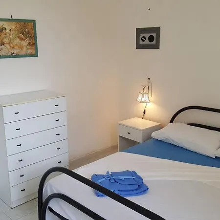 Graziosa Casa Trilo Con Giardino 11 Nyaraló